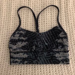 Lululemon sports bra